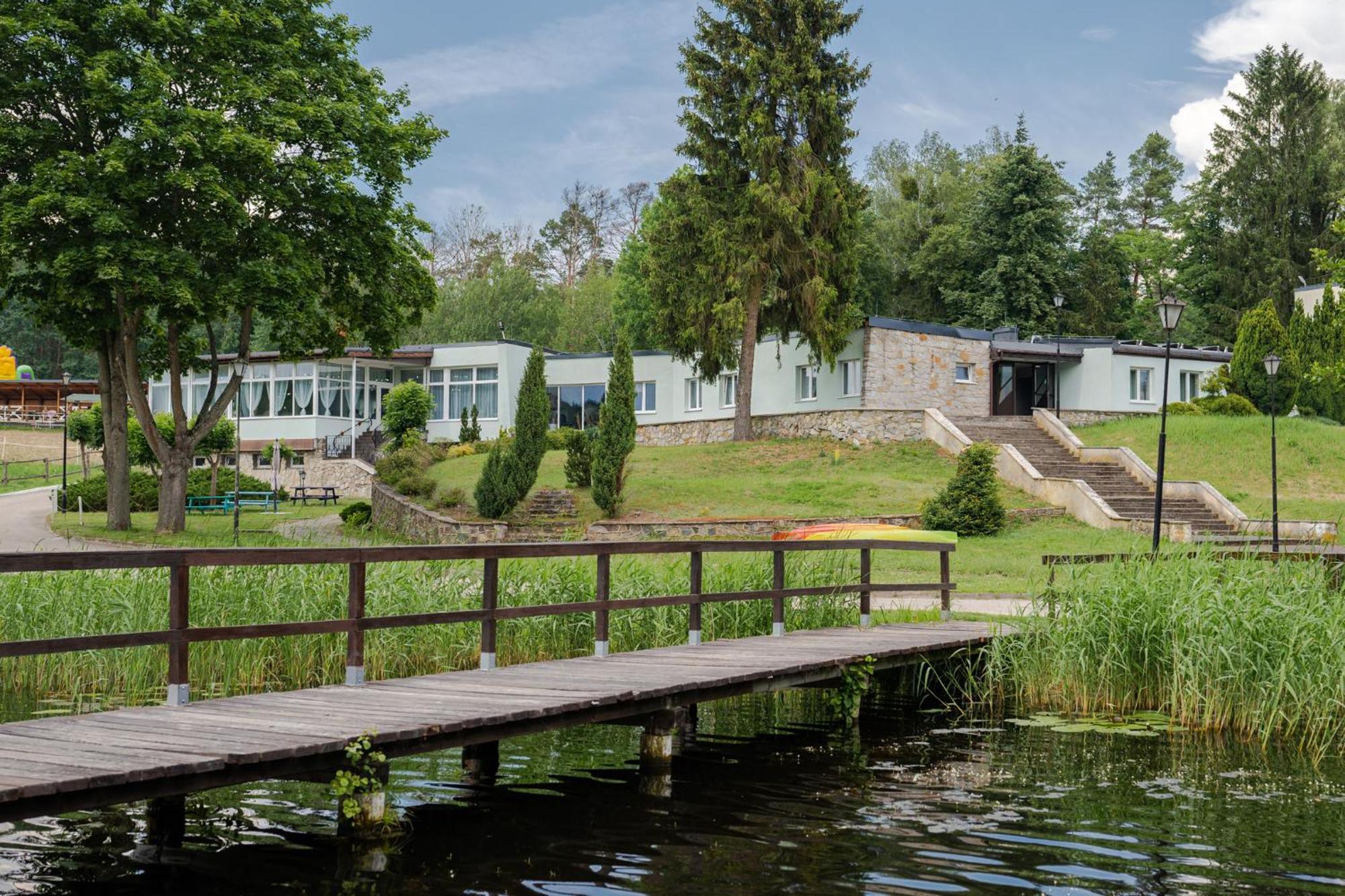 Auberge de jeunesse Osrodek Wypoczynkowy Lesne Ustronie à Witnica Extérieur photo