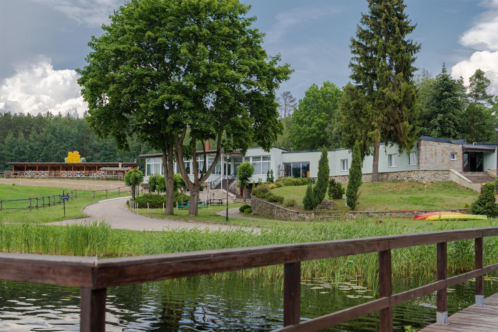 Auberge de jeunesse Osrodek Wypoczynkowy Lesne Ustronie à Witnica Extérieur photo